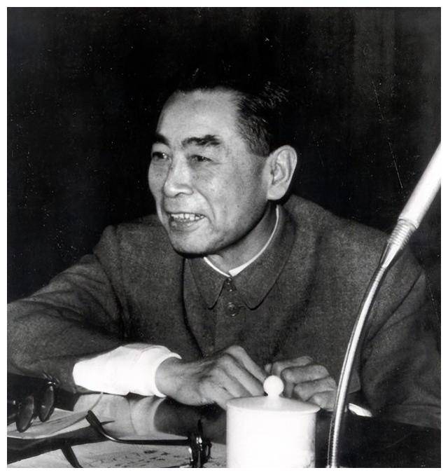 封信后马上去见毛主席：看来我们想到一起了k8凯发一触即发1949年周恩来收到一(图3)